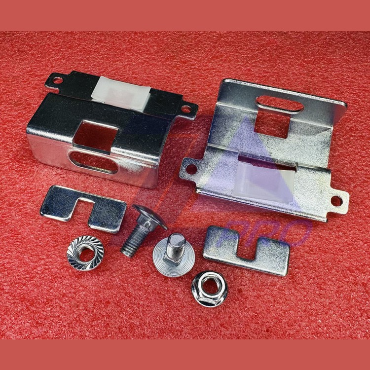 Комплект башмаков дверей AGH-47B000000-2 Fermator