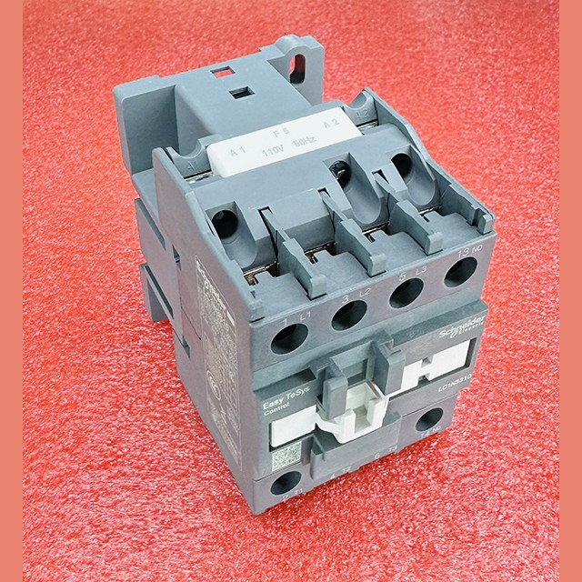 Контактор 110V 18.5kW 38A 1NO LC1N3810F5N Schneider Electric